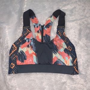 Mani Size small workout bra
